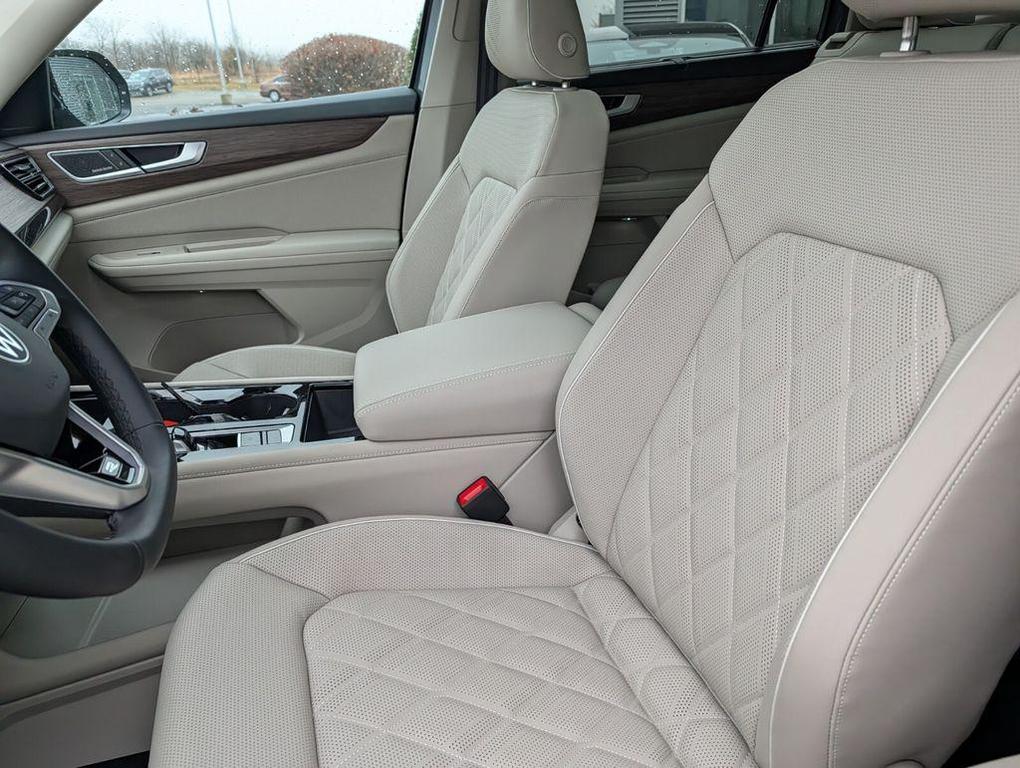 new 2026 Volkswagen Atlas car, priced at $54,210