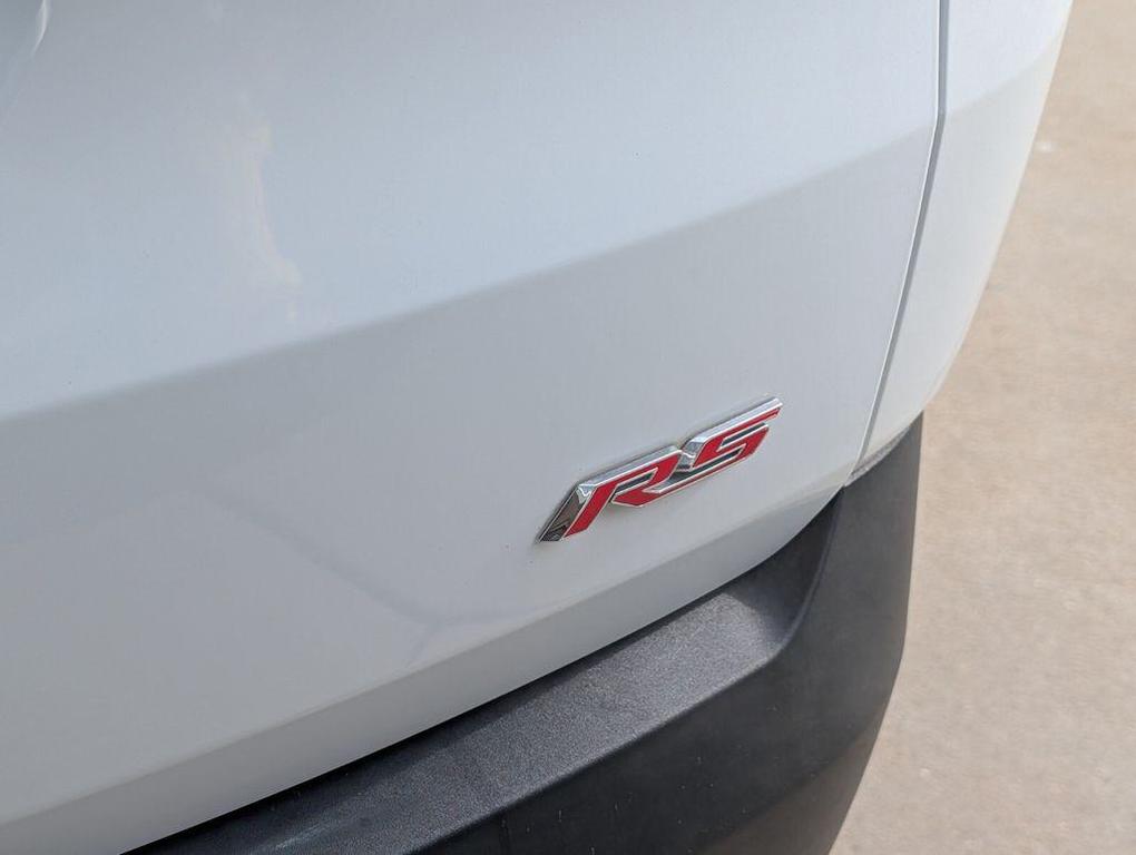 used 2020 Chevrolet Traverse car, priced at $23,891