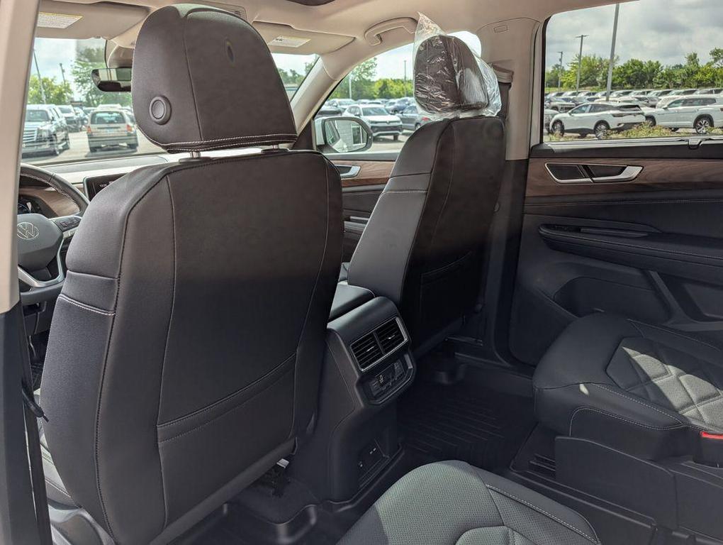 new 2026 Volkswagen Atlas car, priced at $43,830