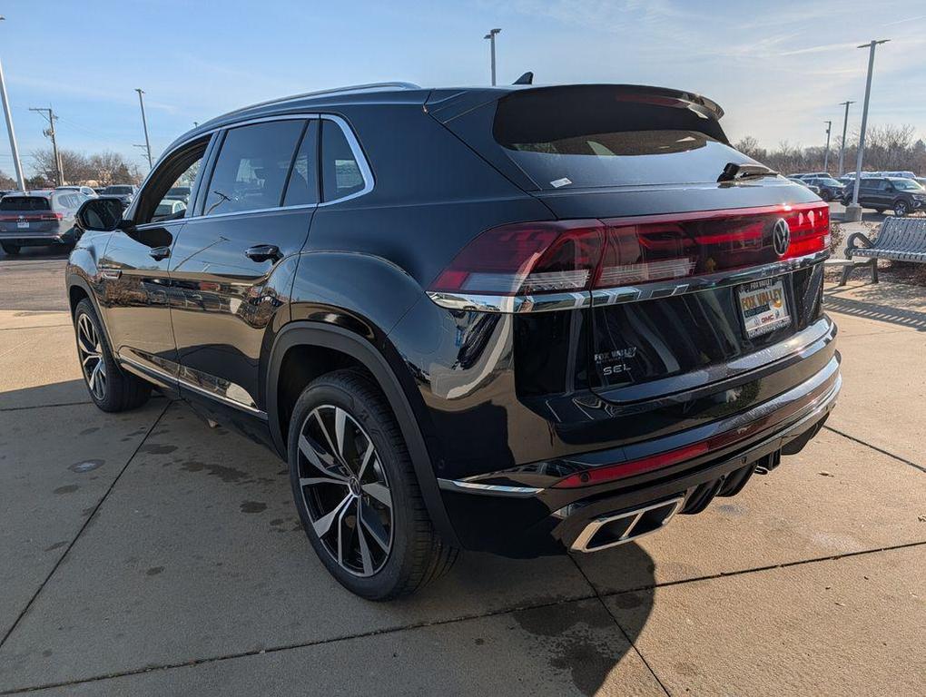 new 2026 Volkswagen Atlas Cross Sport car, priced at $49,774