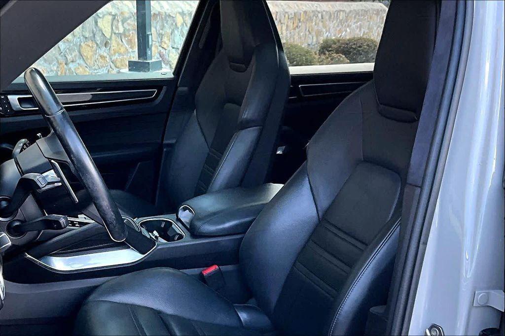 used 2022 Porsche Cayenne car, priced at $95,188