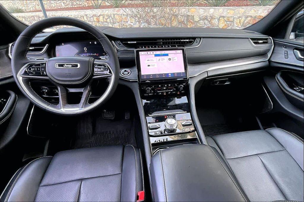 used 2024 Jeep Grand Cherokee L car, priced at $38,674