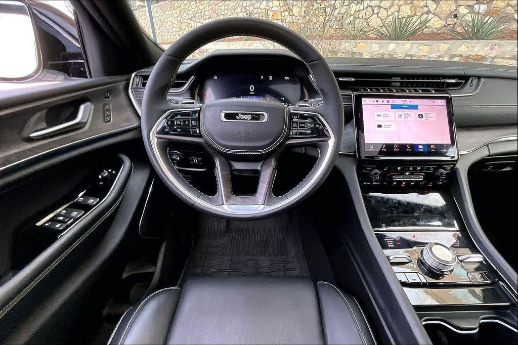 used 2024 Jeep Grand Cherokee L car, priced at $38,674