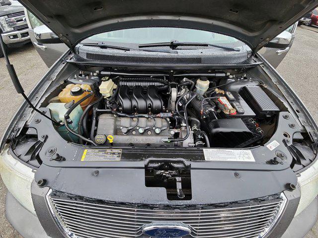 used 2005 Ford Freestyle car, priced at $4,999