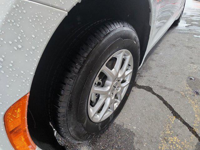 used 2024 Chrysler Pacifica car, priced at $25,669