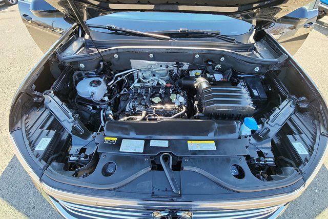 used 2024 Volkswagen Atlas car, priced at $26,490