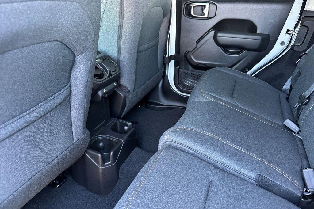 new 2026 Jeep Wrangler car, priced at $51,520