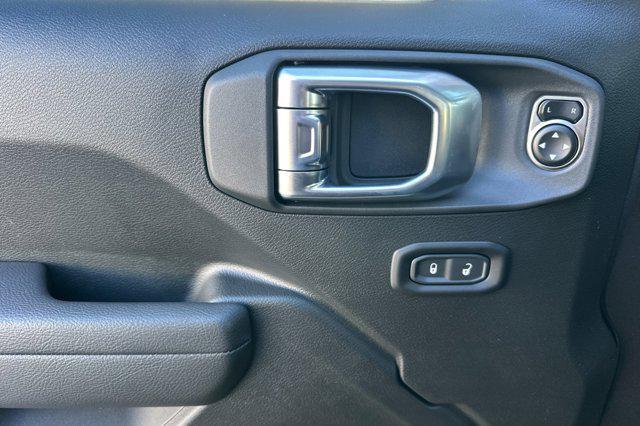 new 2026 Jeep Wrangler car, priced at $43,405