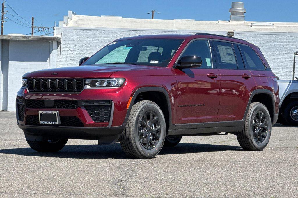 new 2026 Jeep Grand Cherokee car, priced at $37,792