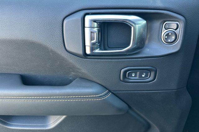 new 2025 Jeep Wrangler car, priced at $98,185