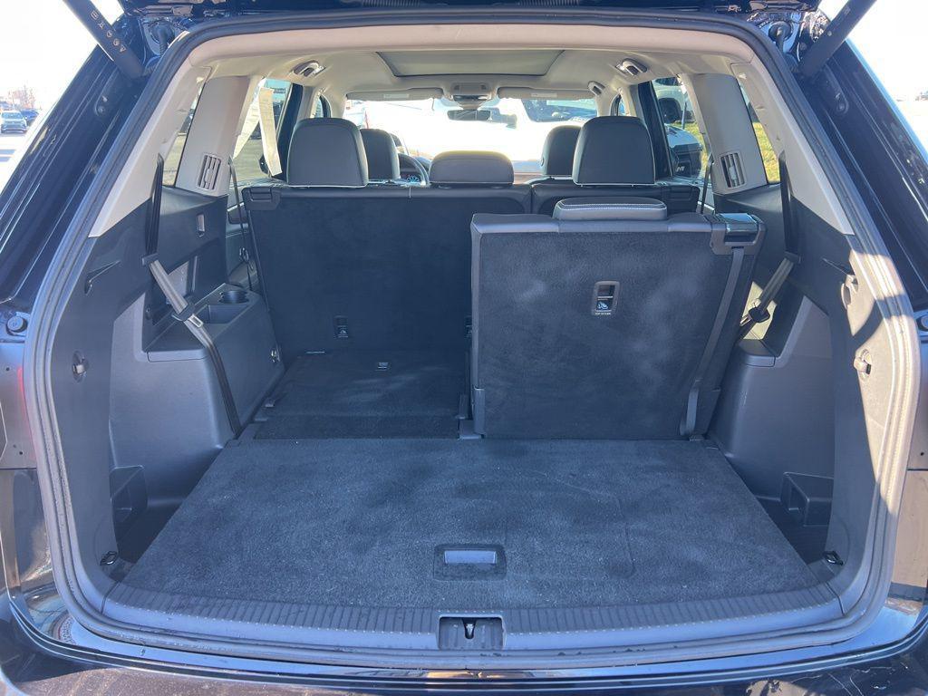 used 2024 Volkswagen Atlas car, priced at $40,598
