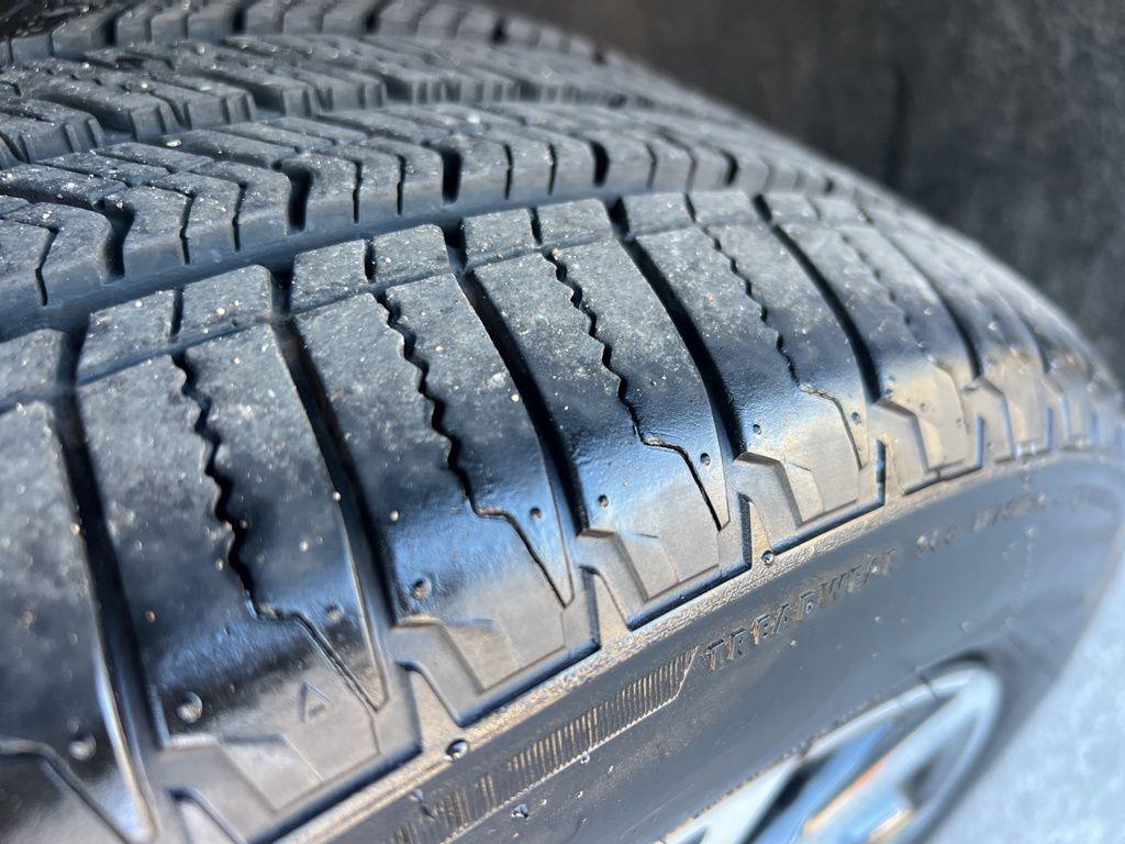 used 2024 Volkswagen Atlas car, priced at $40,598