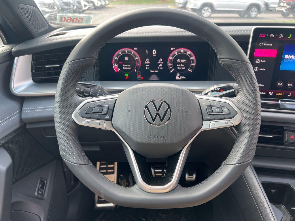 new 2026 Volkswagen Tiguan car, priced at $40,382