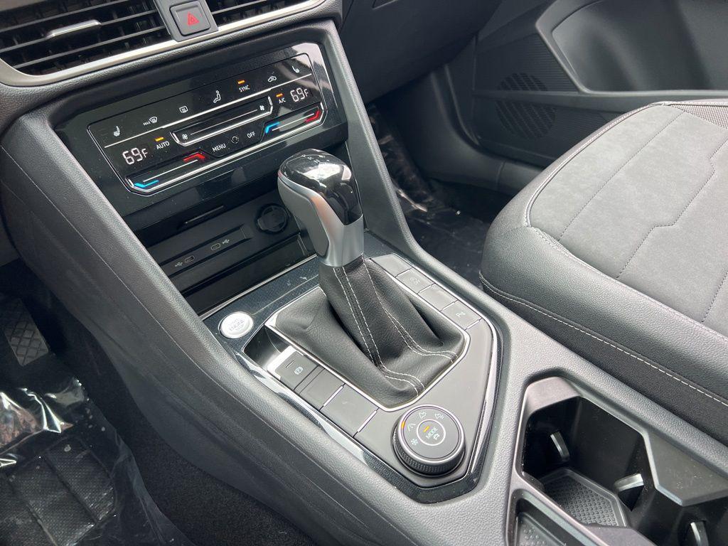 new 2026 Volkswagen Taos car, priced at $35,691