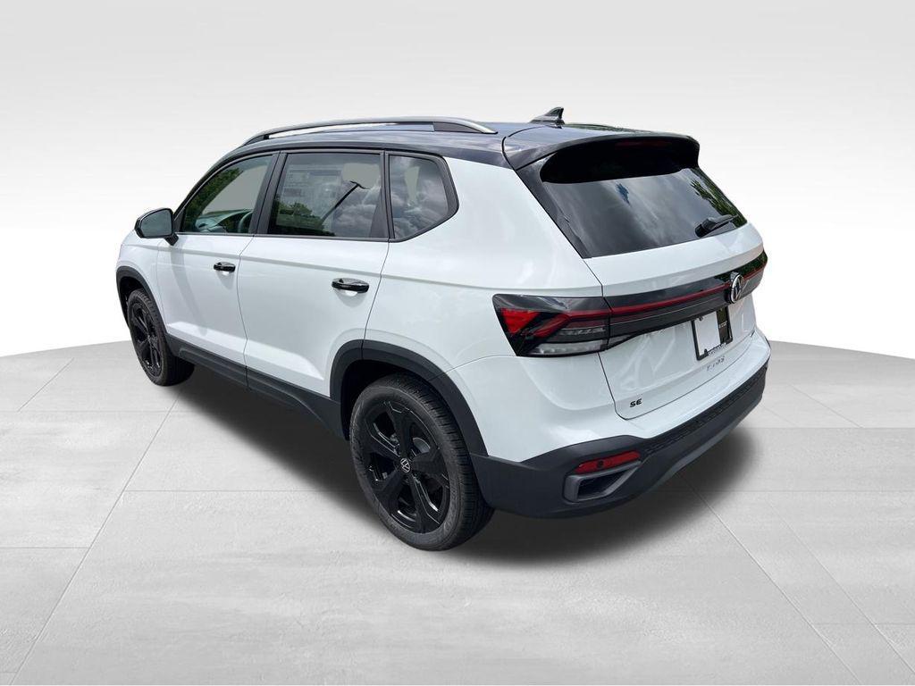 new 2026 Volkswagen Taos car, priced at $35,691