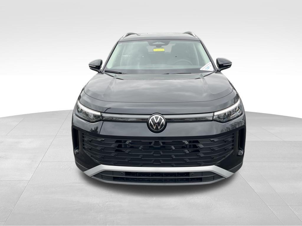 new 2026 Volkswagen Tiguan car, priced at $34,381