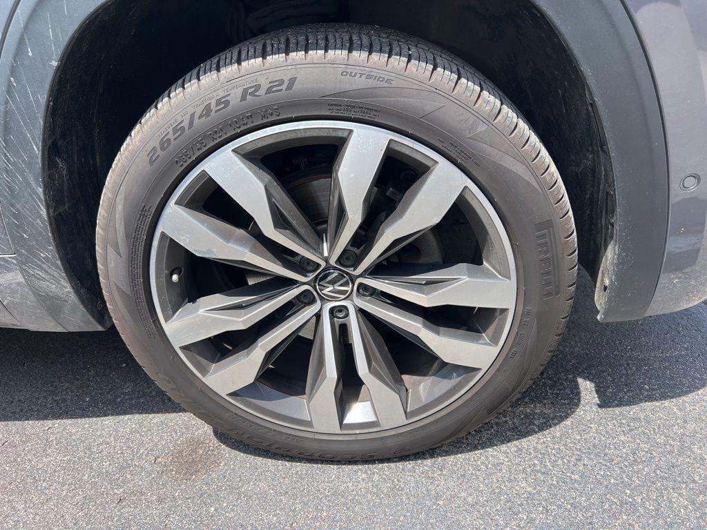 used 2020 Volkswagen Atlas Cross Sport car, priced at $26,590