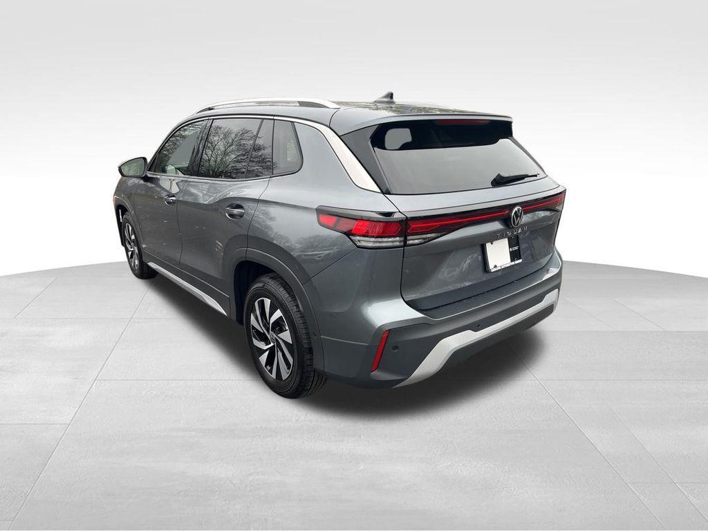 new 2026 Volkswagen Tiguan car, priced at $32,881