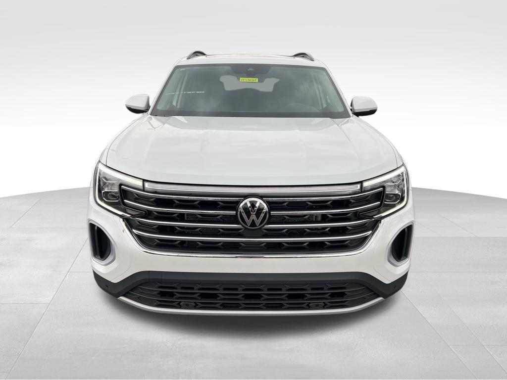 new 2026 Volkswagen Atlas car, priced at $48,007