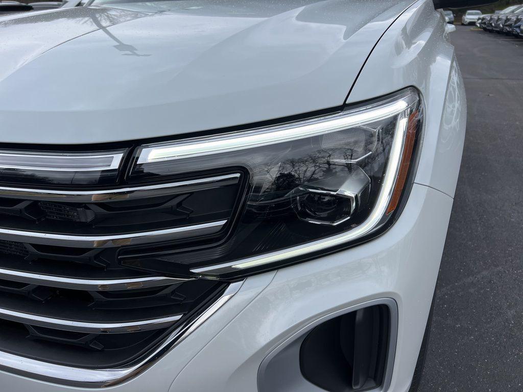 new 2026 Volkswagen Atlas car, priced at $48,007