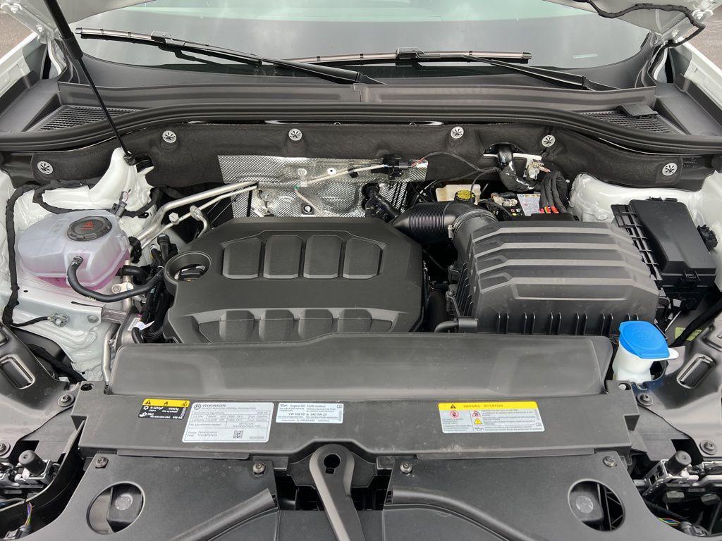 new 2026 Volkswagen Atlas car, priced at $48,007