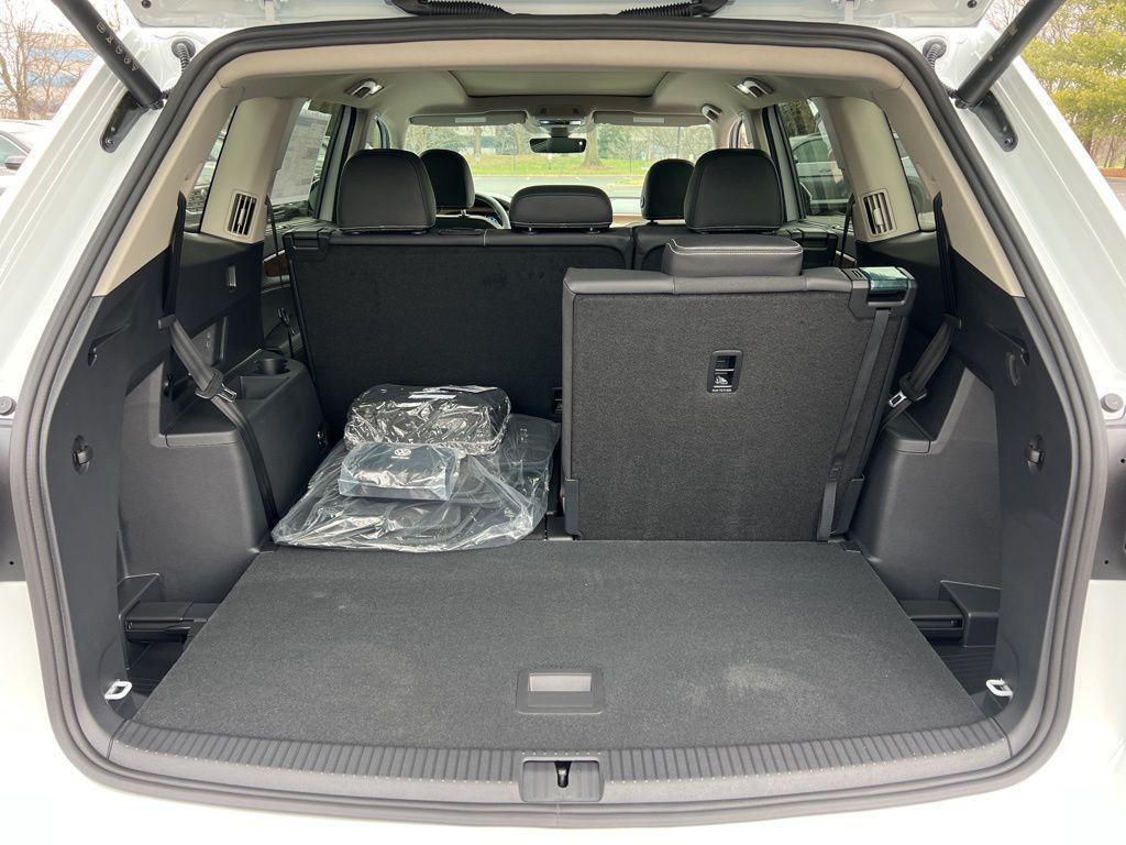 new 2026 Volkswagen Atlas car, priced at $48,007