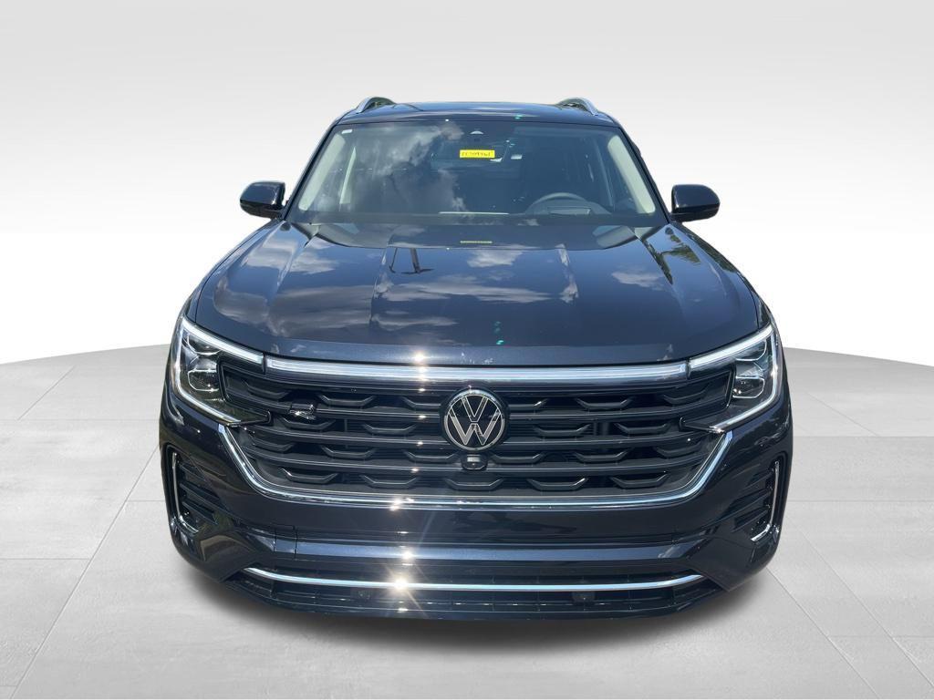 new 2026 Volkswagen Atlas car, priced at $58,060