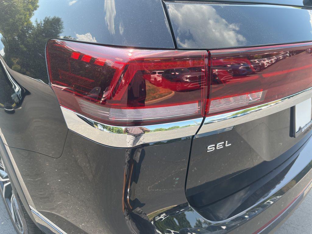 new 2026 Volkswagen Atlas car, priced at $58,060