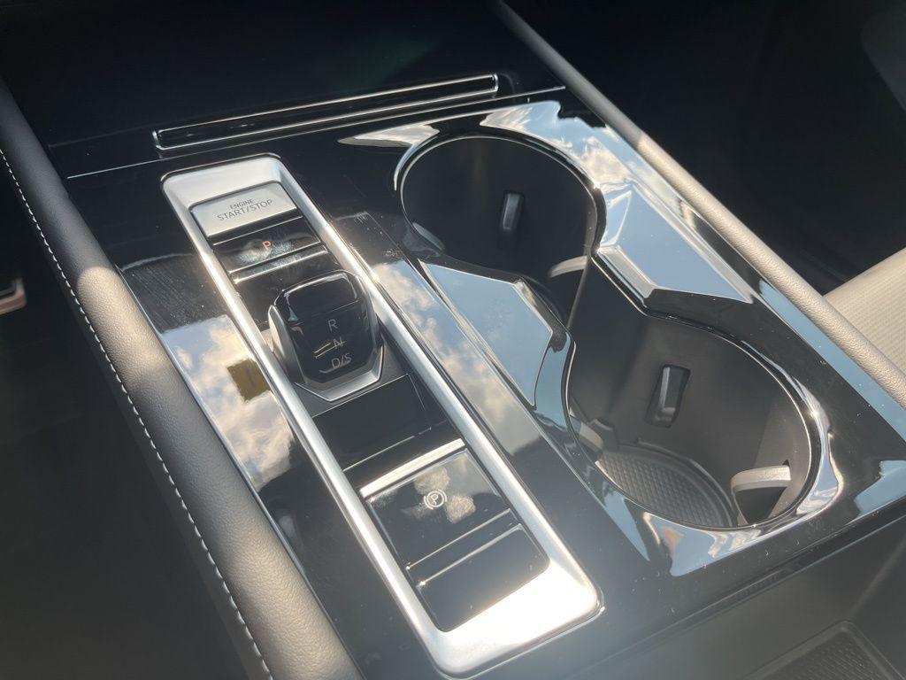 new 2026 Volkswagen Atlas car, priced at $58,060