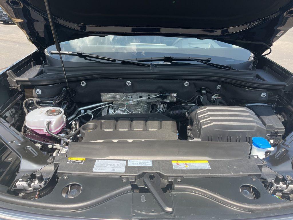 new 2026 Volkswagen Atlas car, priced at $58,060