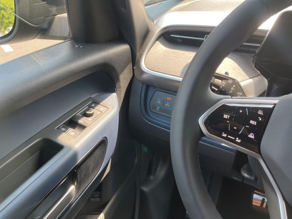 new 2025 Volkswagen ID. Buzz car, priced at $62,290