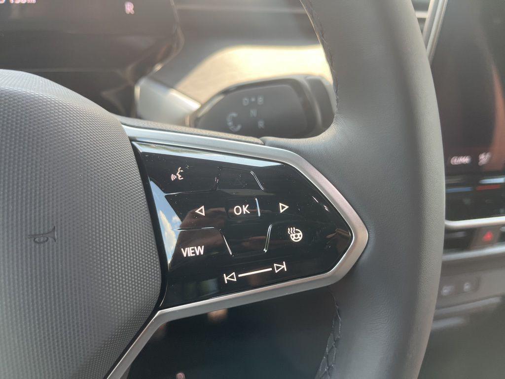 new 2025 Volkswagen ID. Buzz car, priced at $62,290