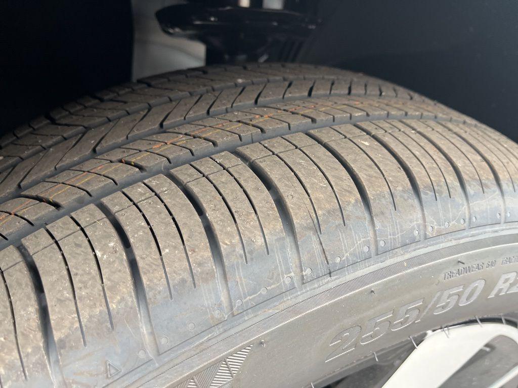 new 2026 Volkswagen Atlas Cross Sport car, priced at $45,506