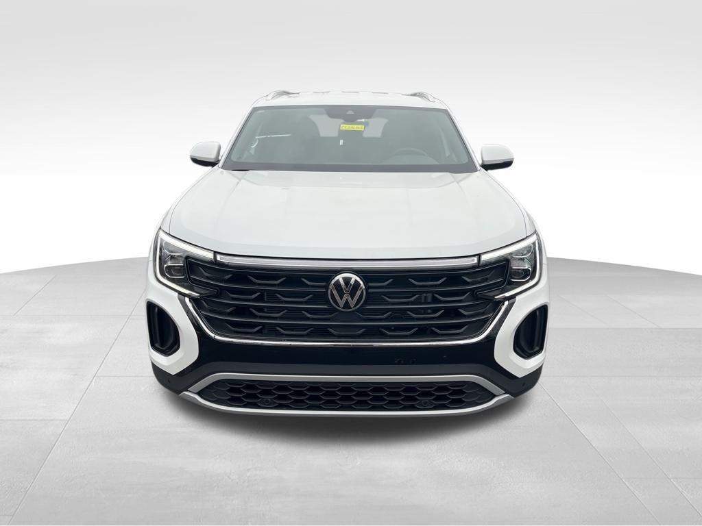 new 2026 Volkswagen Atlas Cross Sport car, priced at $45,506
