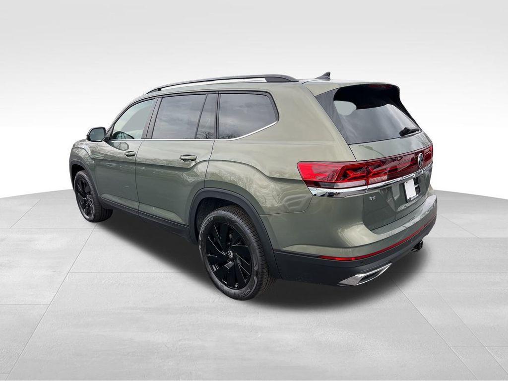 new 2026 Volkswagen Atlas car, priced at $48,842