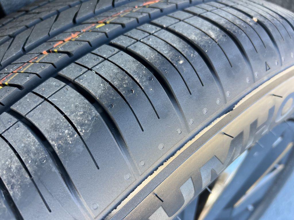 new 2026 Volkswagen Atlas car, priced at $48,147