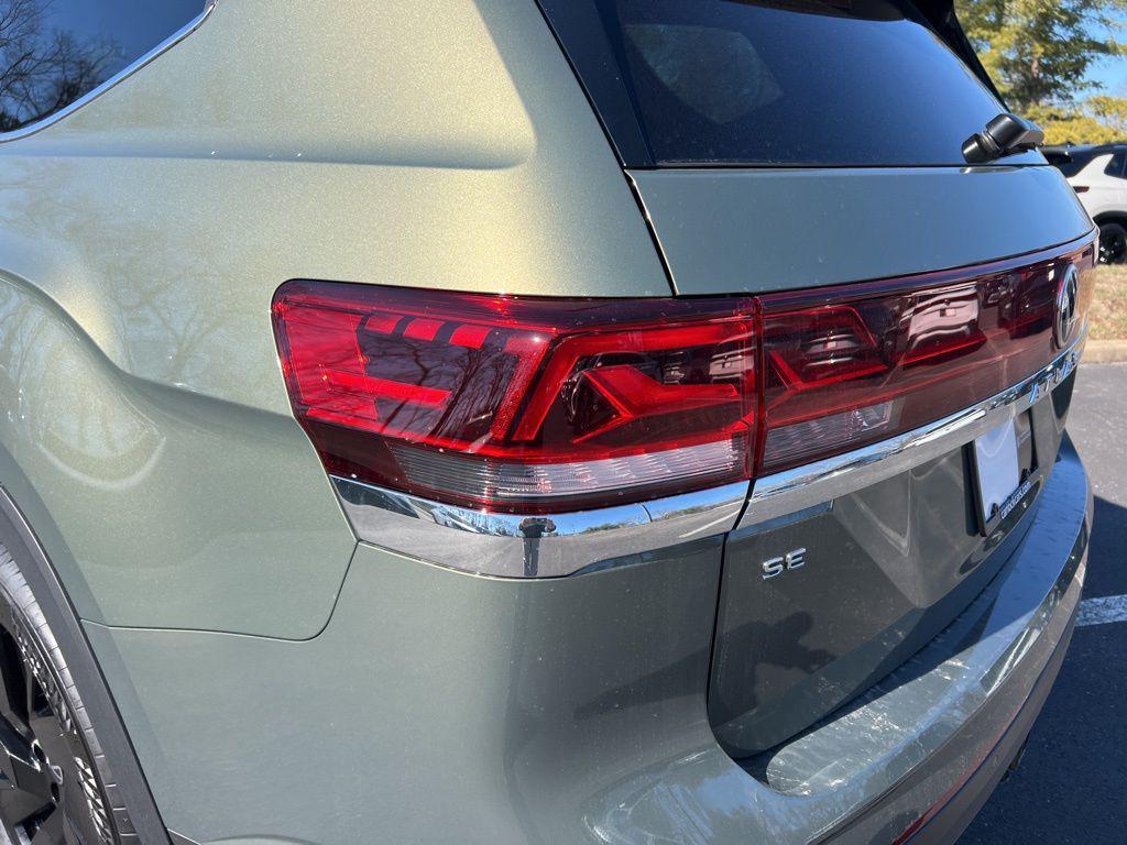 new 2026 Volkswagen Atlas car, priced at $48,147