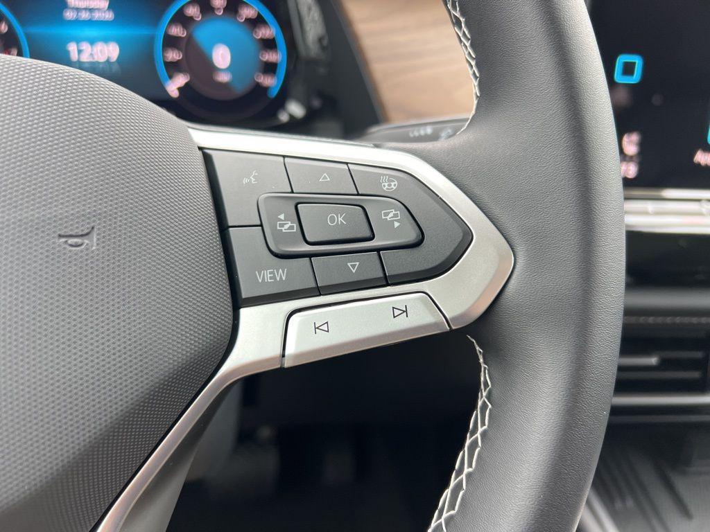 new 2026 Volkswagen Atlas car, priced at $48,377