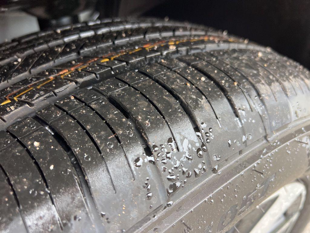 new 2026 Volkswagen Atlas car, priced at $48,377