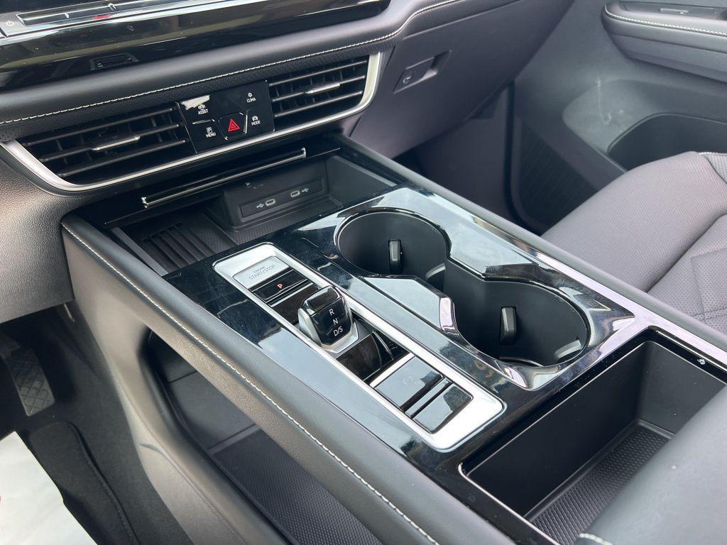 used 2026 Volkswagen Atlas car, priced at $41,636