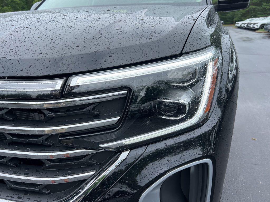 new 2026 Volkswagen Atlas car, priced at $49,799