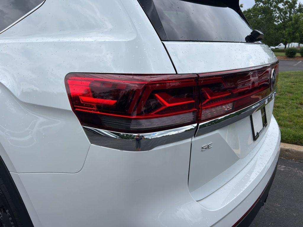 new 2026 Volkswagen Atlas car, priced at $49,749