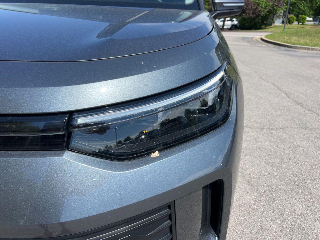 used 2025 Volkswagen Tiguan car, priced at $25,299