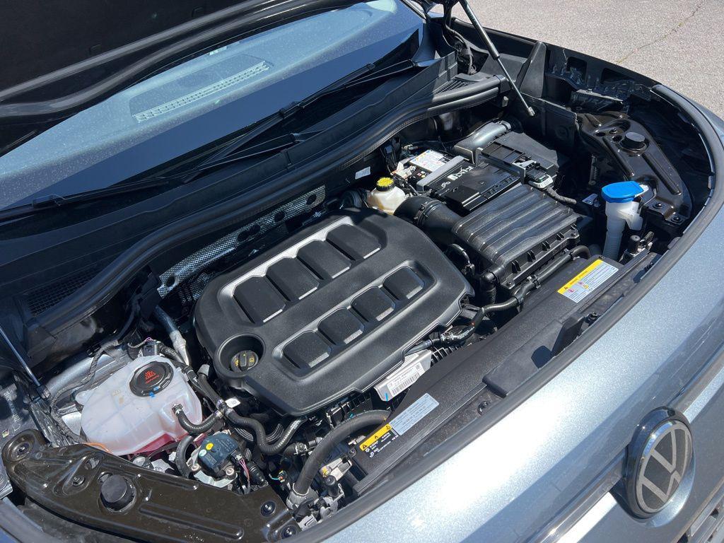 used 2025 Volkswagen Tiguan car, priced at $25,299