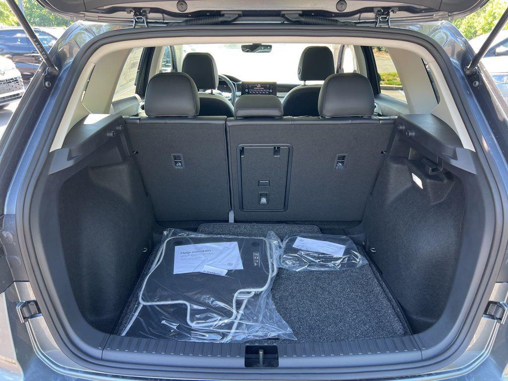 new 2026 Volkswagen Taos car, priced at $33,336