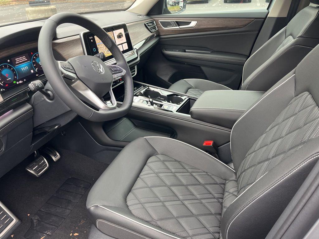 new 2026 Volkswagen Atlas car, priced at $57,252