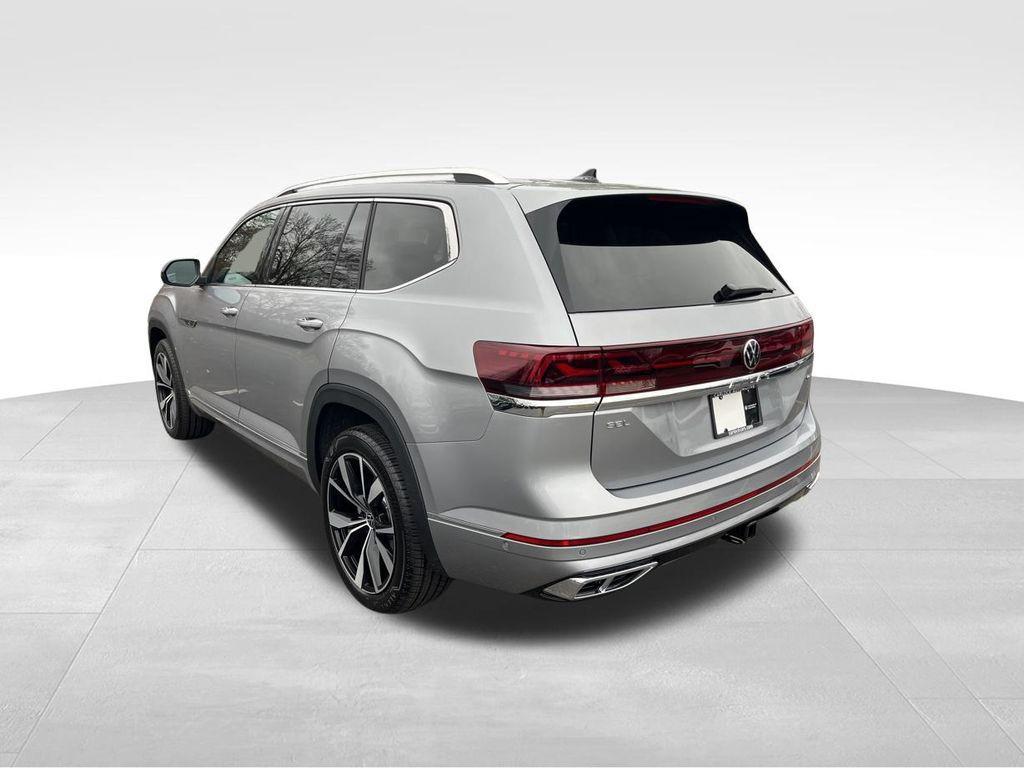 new 2026 Volkswagen Atlas car, priced at $57,252