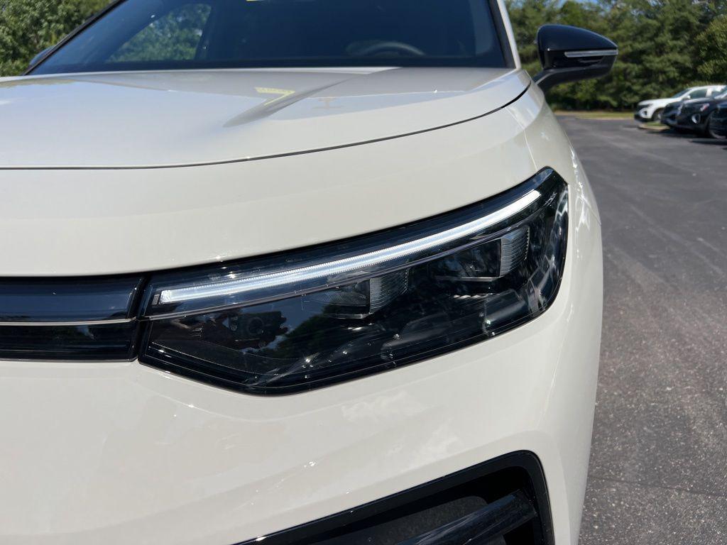 new 2026 Volkswagen Tiguan car, priced at $37,823