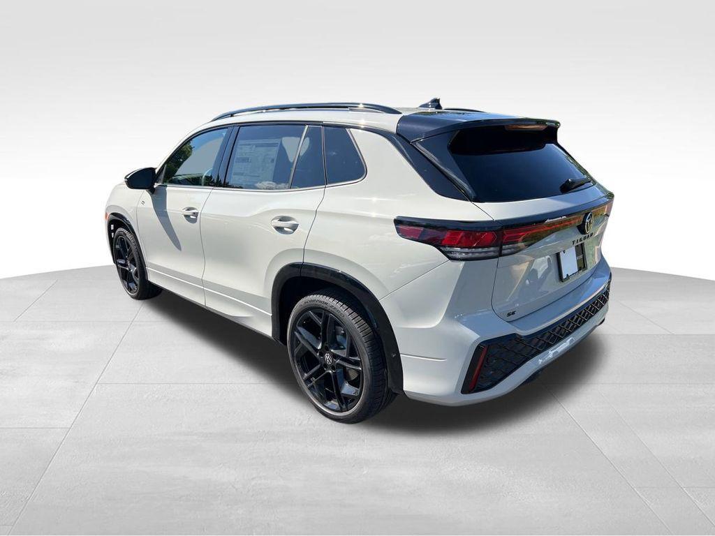 new 2026 Volkswagen Tiguan car, priced at $37,823