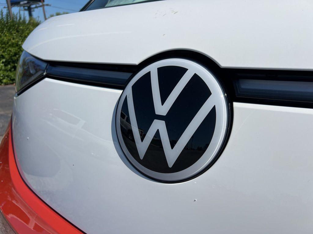 new 2025 Volkswagen ID. Buzz car, priced at $72,165